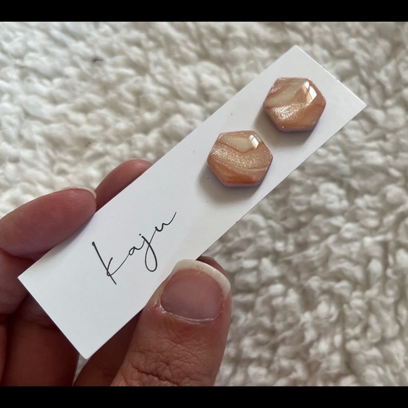 KajuCreations Jewelry - Pink Glitter Marbled Stud Earrings, Pearl Hexagon Earrings